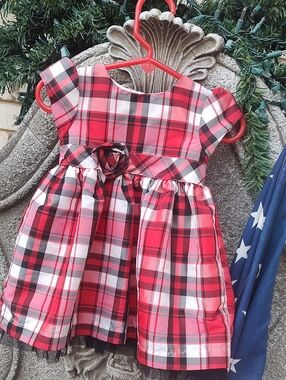 Carter's dress